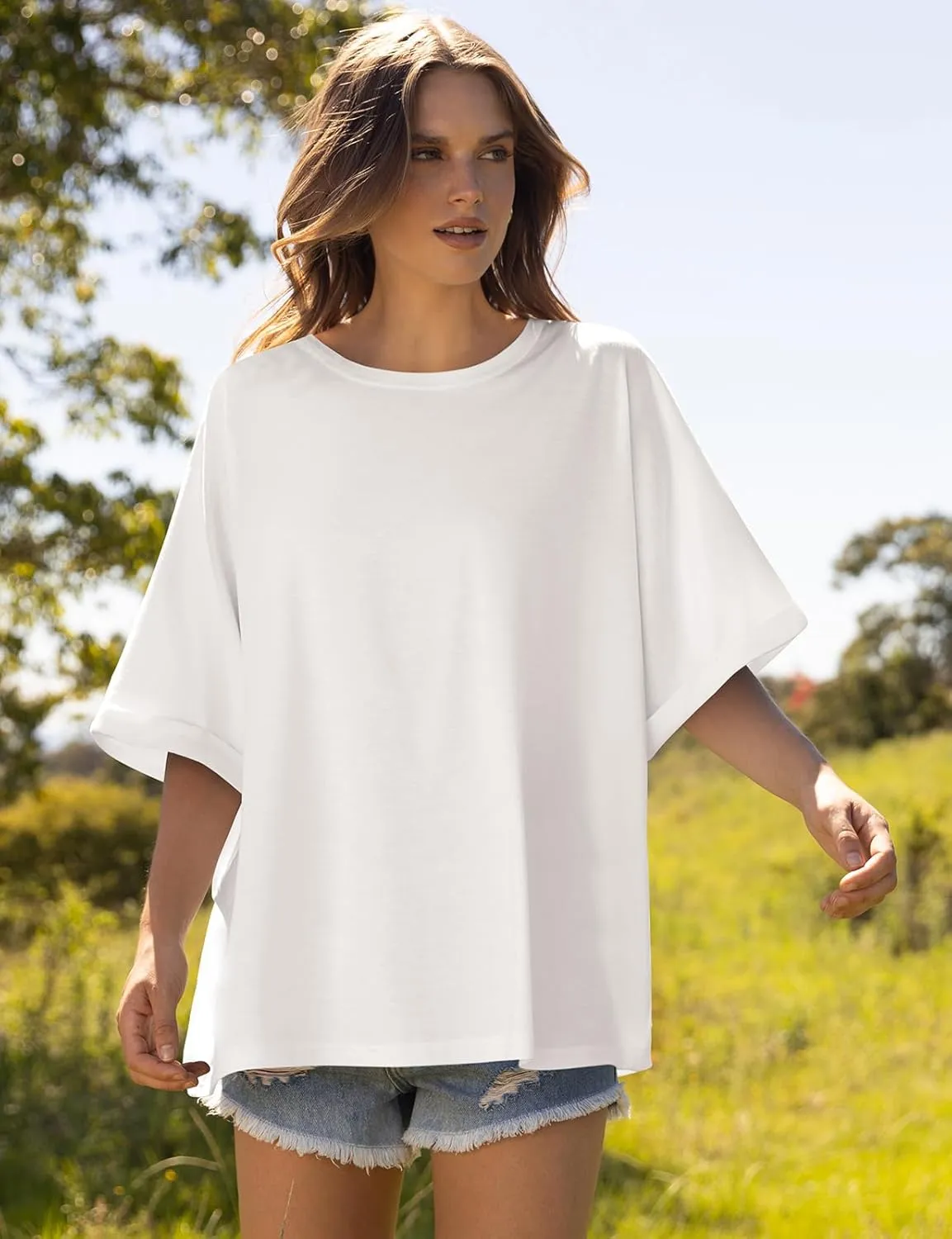 UEU Women Oversized T-Shirt Summer Casual Loose Fit Short Sleeve Basic Tops Workout Gym Tee Shirt