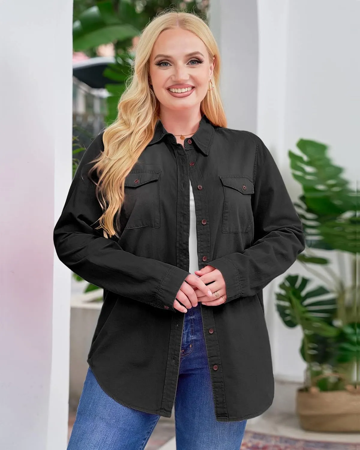 Vetinee Women's Button Down Denim Shirt Collared Casual Long Sleeve Pocket Tops