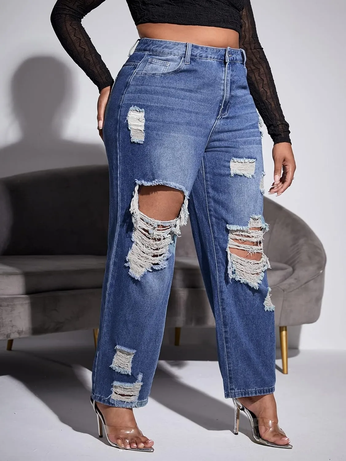 WDIRARA Women's Plus Size Ripped High Waist Cut Out Straight Leg Jeans Denim Pants